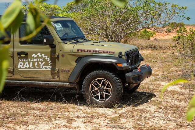 Jeep Wrangler bản nào đi off-road tốt
